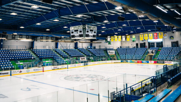 Klippers Hire Vincennes